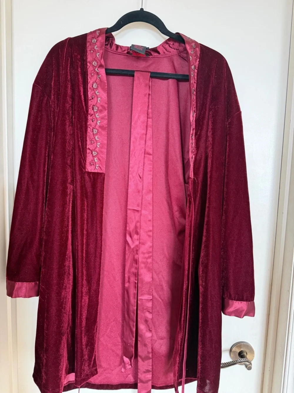 Vintage Rose Passion Burgundy Velvet Nightgown Robe Set L Y2K - Picture 8 of 12